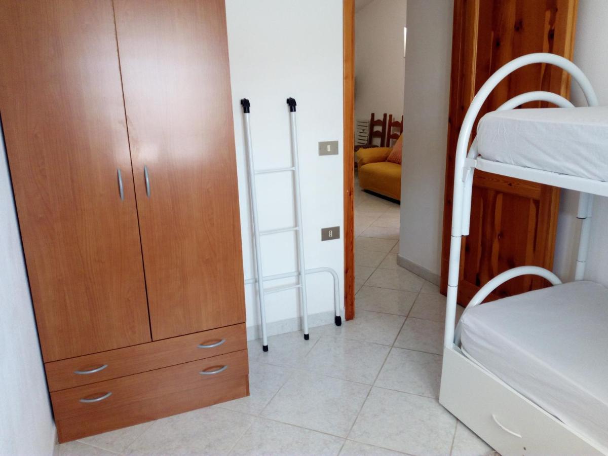 Santu Luisu Iun P2230 Apartman Galtellì Kültér fotó